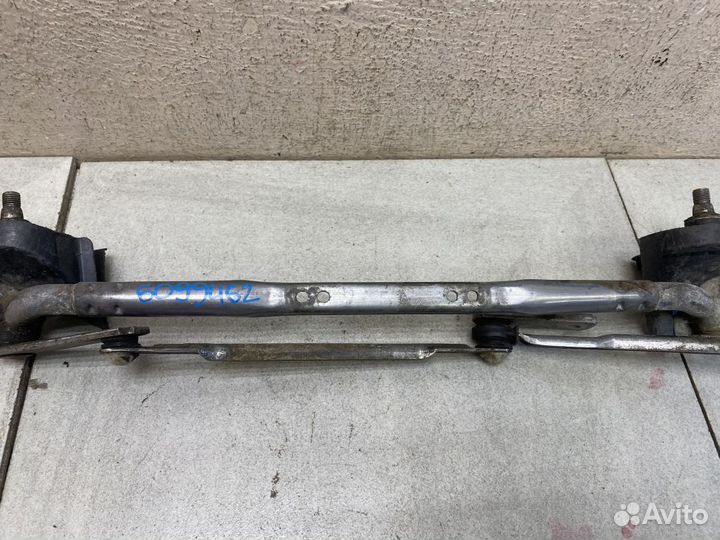 Трапеция стеклоочистителя