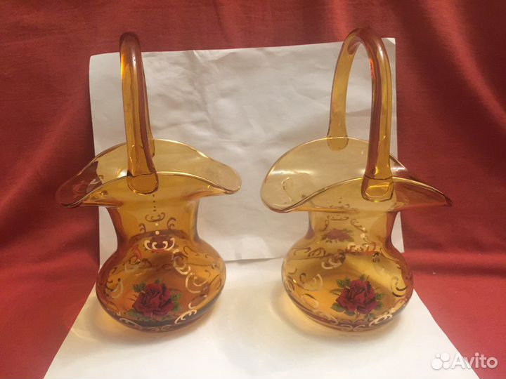 Ваза корзинка медовое стекло Чехословакия