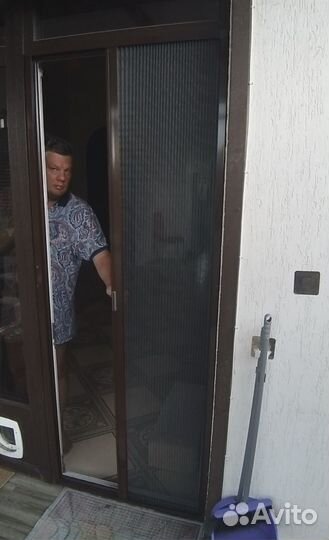 Сетка на окно раздвижная москитная плиссе