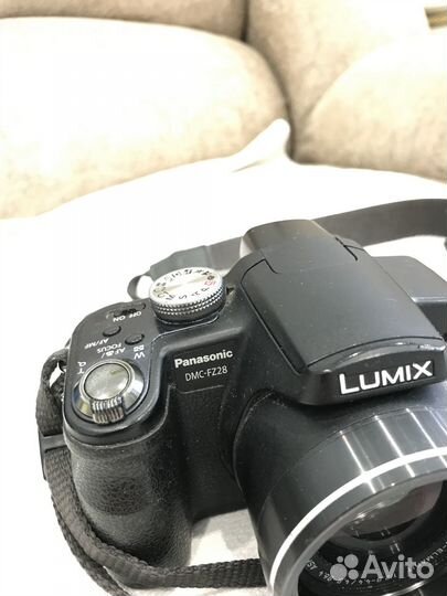 Цифровой фотоаппарат Panasonic DMC-FZ28