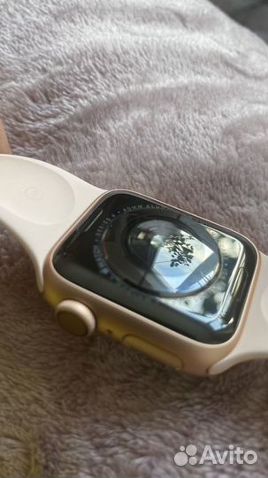 Часы apple watch 4 40 mm