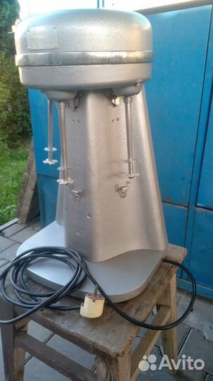 Миксер для молочных коктейлей Воронеж-2, СССР