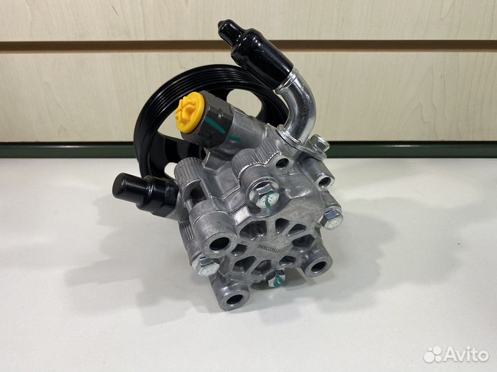Насос гидроусилителя Toyota 1zzfe