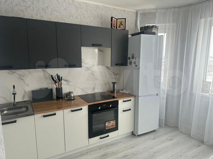 2-к. квартира, 61 м², 16/17 эт.