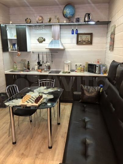 Дом 160 м² на участке 11 сот.