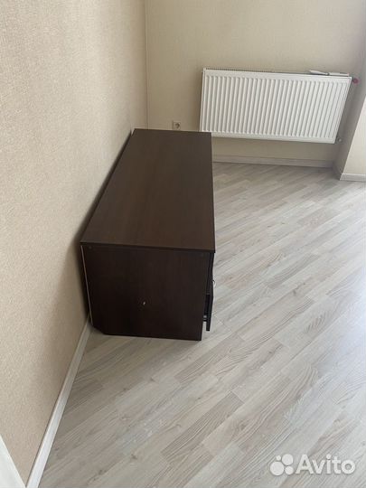 Тумбочка под телевизор