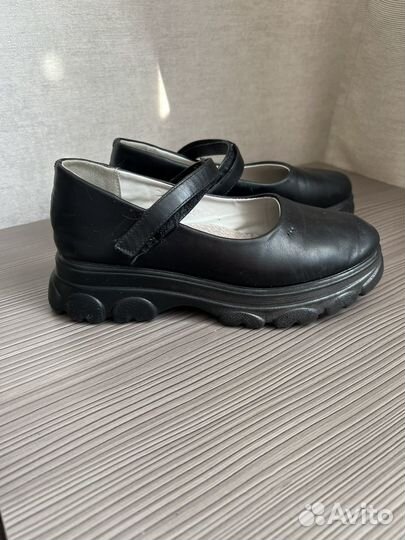 Туфли школьные 34р
