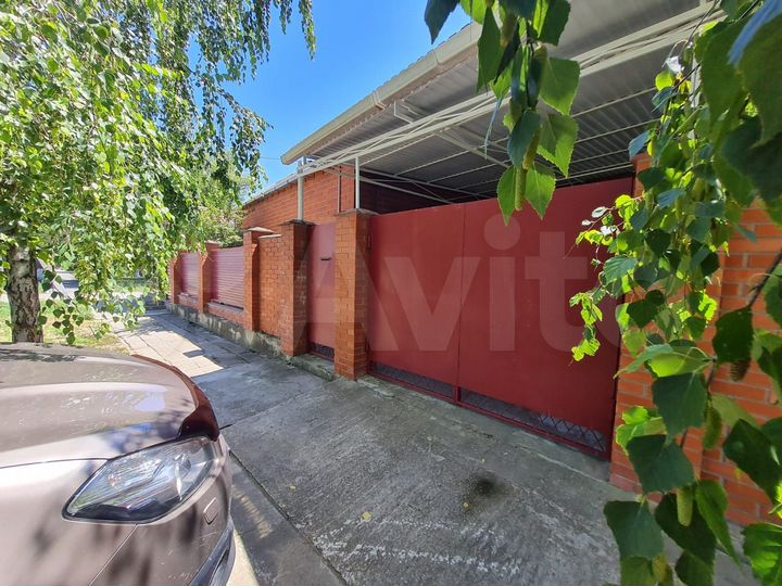 Дом 87 м² на участке 2 сот.