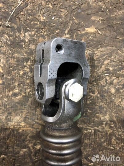 Рулевой карданчик Bmw E90