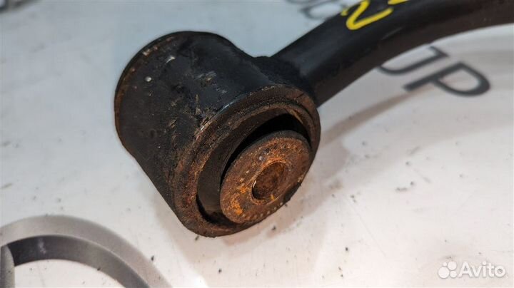 Рычаг передний правый Toyota Land Cruiser