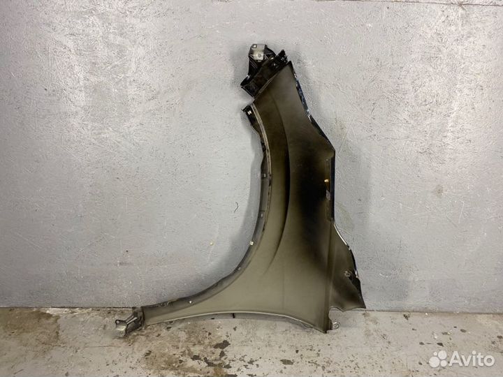Крыло переднее правое Honda CR-V 4