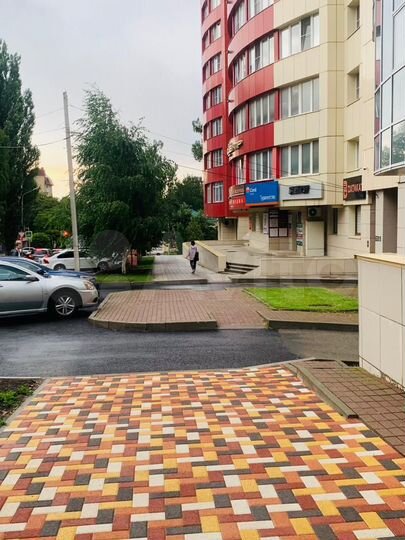 Свободного назначения, 140 м²