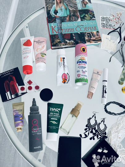 Набор косметики пакетом бижутерия