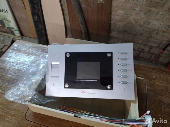 Видеодомофон Hyundai HAC-500