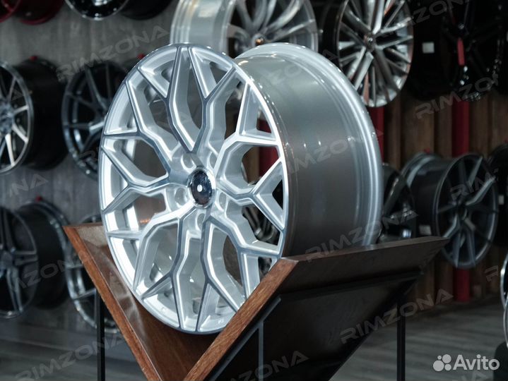 Литые диски Vossen R19 для Volkswagen