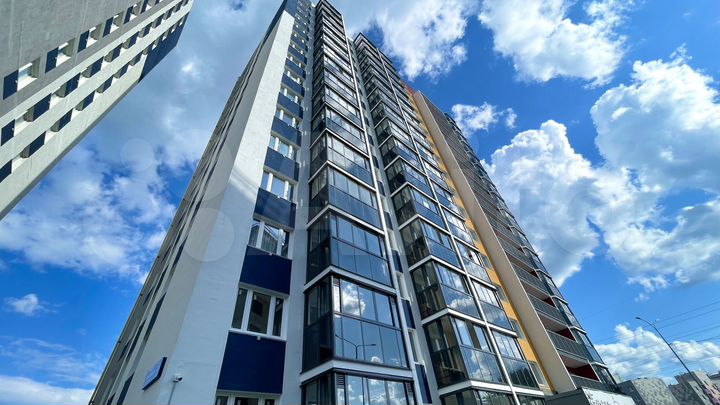 2-к. квартира, 43 м², 8/16 эт.