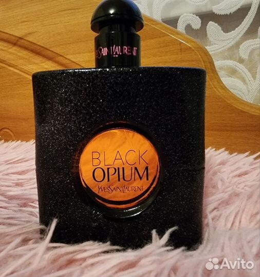 Yves Saint Laurent Black Opium