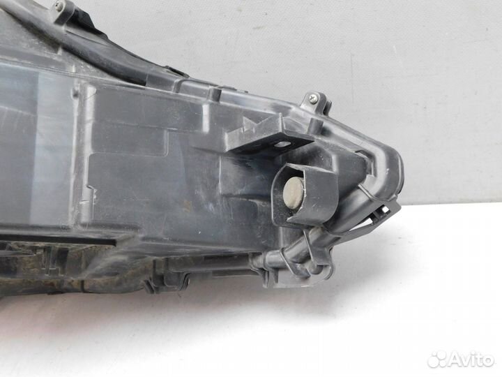 Фара левая Lexus RX200t/RX300/RX350/RX350L/RX450h