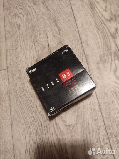 Магнитооптические диски Fujitsu dynamo 1,3GB