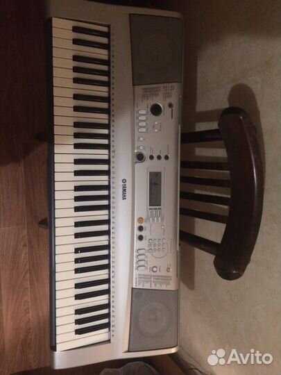 Синтезатор Yamaha PSR E313