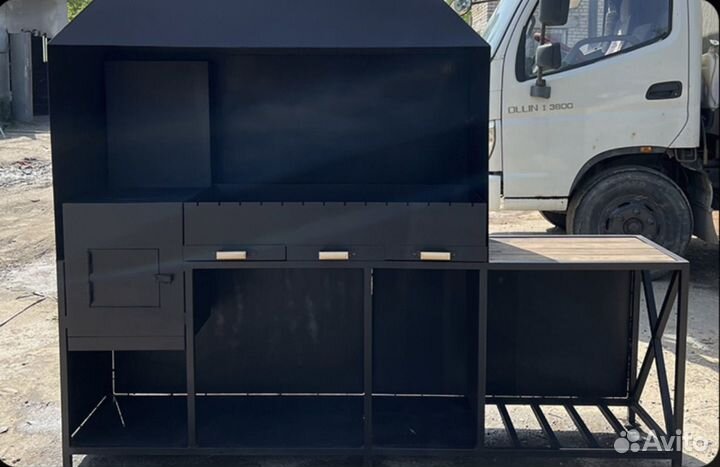 Мангал «Джекпот Плюс« со столиком-дровницей