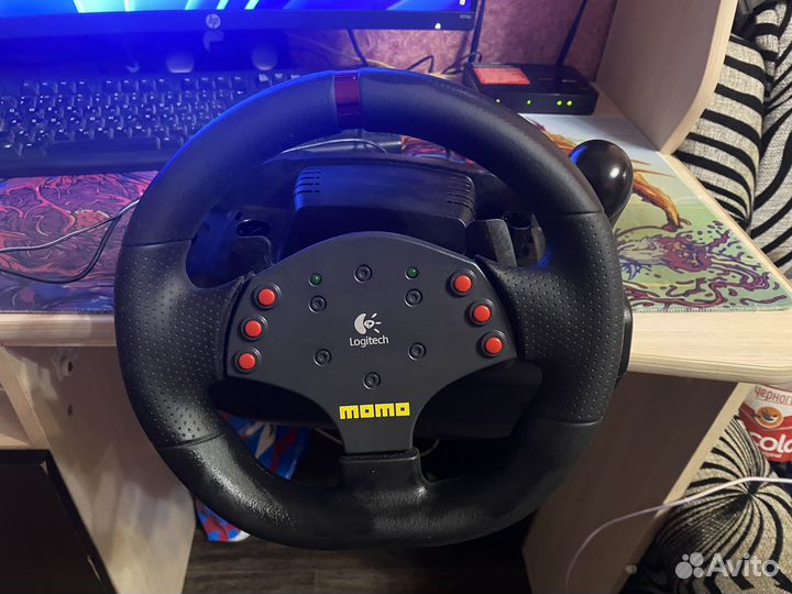 Руль logitech momo racing