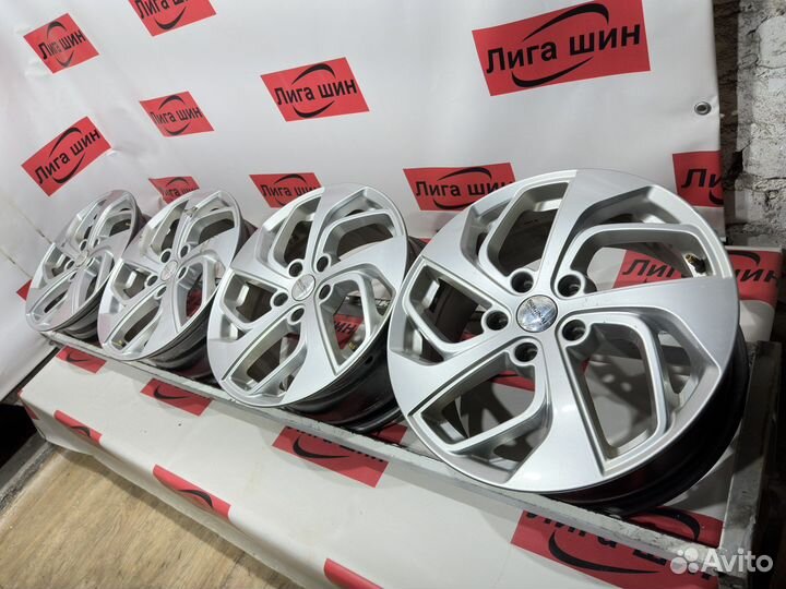 Литые диски R17 (5*114,3)