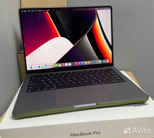 MacBook Pro 14 Late 2021 M1 3 цикла сост нового купить в Москве ...