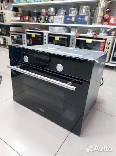Духовой шкаф с свч Midea