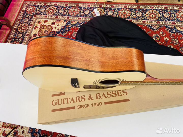 Гитара Cort (Индонезия)