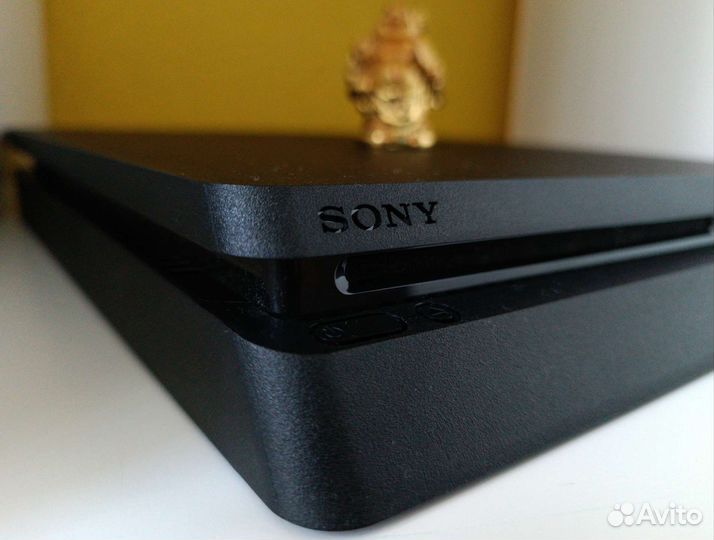 Sony PS4 Slim 2TB Прошитая + 33 топ игры