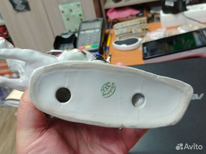 Фарфоровые статуэтки Иван царевич на сером волке