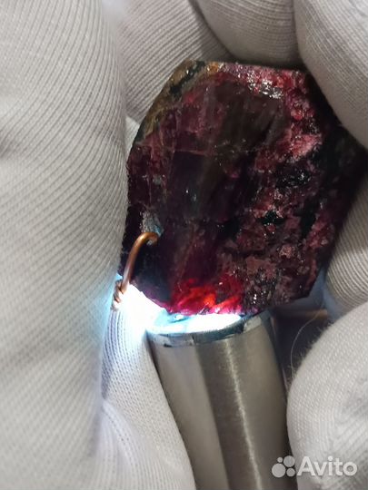 Кулон подвеска Эвдиалит камень