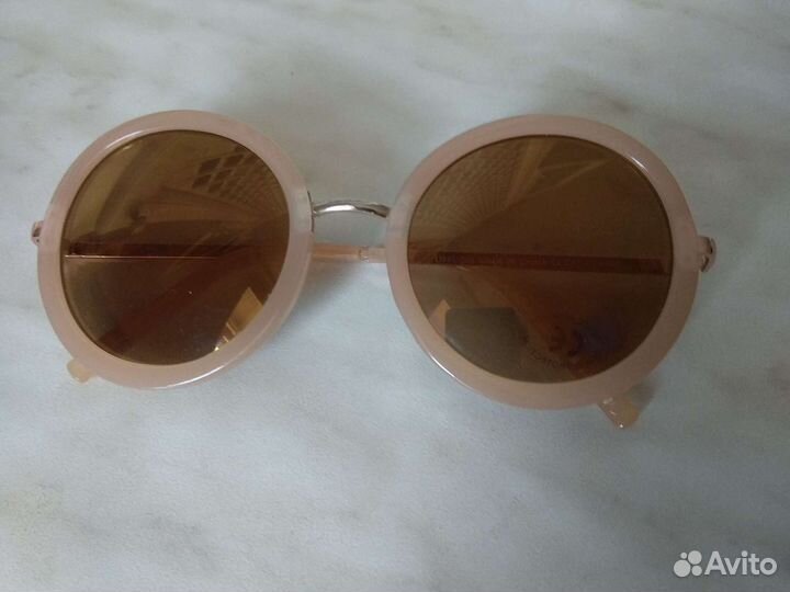 Очки солнцезащитные