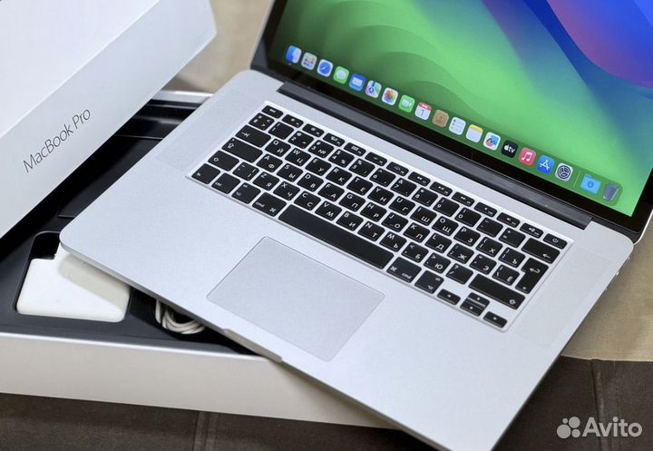 Apple macbook pro 15 retina 2015