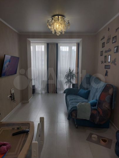 2-к. квартира, 71 м², 3/10 эт.
