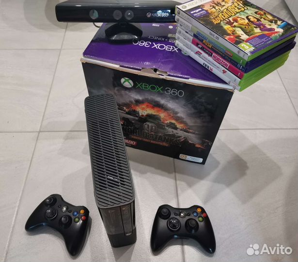 Xbox 360 slim E,2 геймпада, kinnect