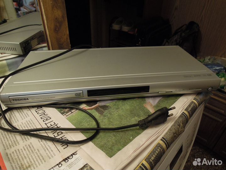 Dvd плеер Toshiba SD-560SR