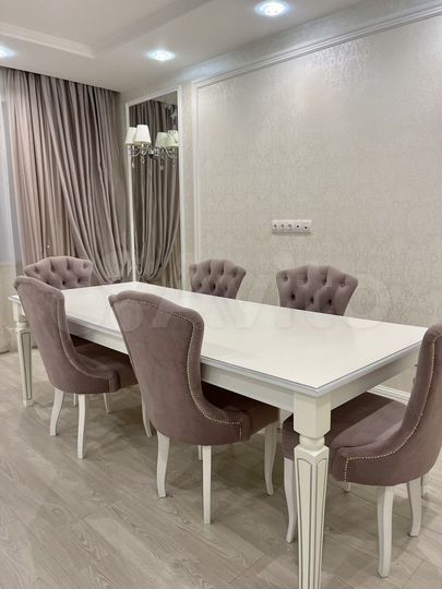 4-к. квартира, 142,3 м², 3/7 эт.