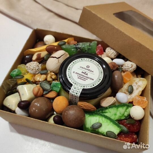 Подарок учителю, воспитателю, врачу, коллеге