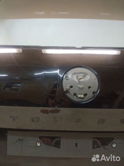 Крышка багажника Volkswagen Touareg 3 2018