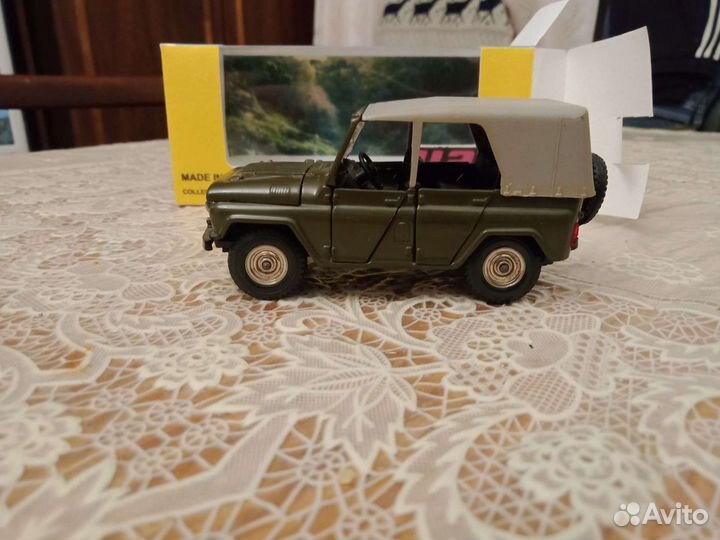 Модели УАЗ - 469 А - 34 м.1/43 СССР