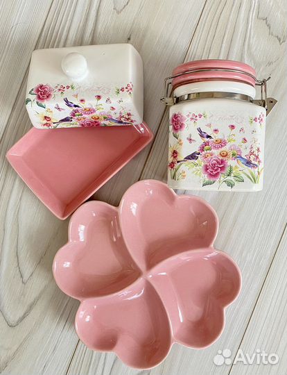 Подарочный набор посуды из керамики новый