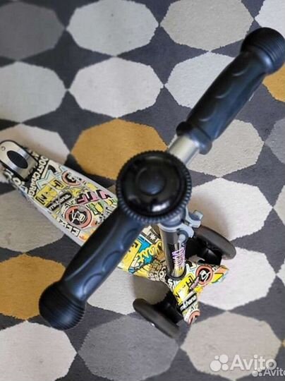 Самокат триумф актив детский