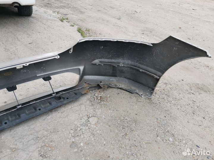 Передний бампер Honda Odyssey 2004 г