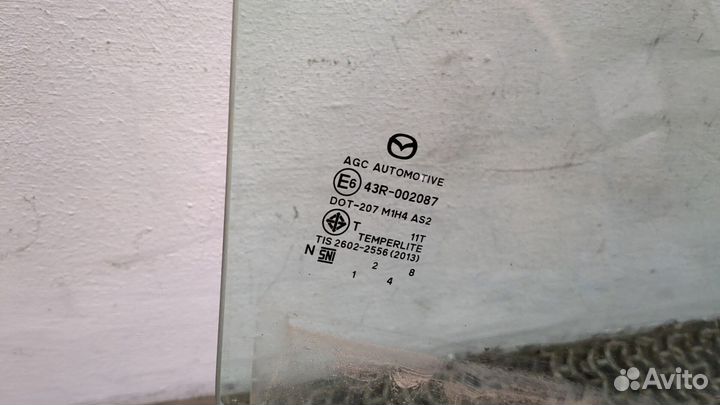 Стекло боковой двери Mazda CX-30, 2020