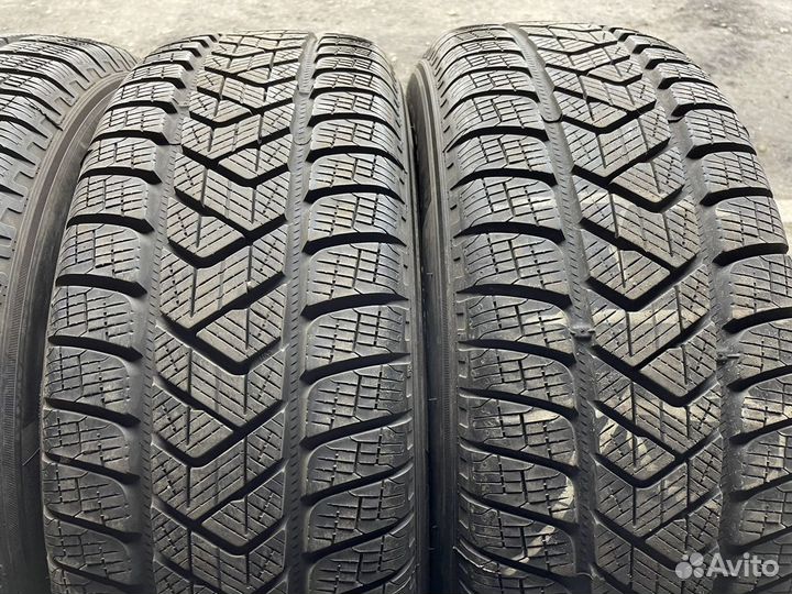 Pirelli Scorpion Winter 215/65 R16
