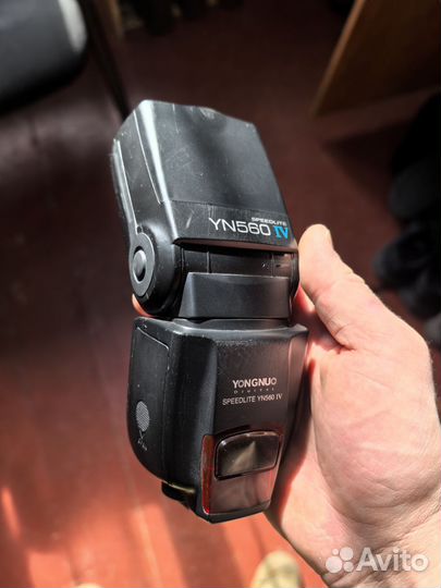 Фотовспышка Yongnuo YN560 IV
