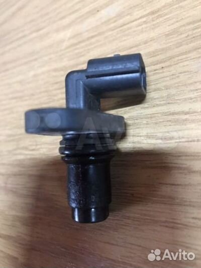 Датчик распредвала Nissan Murano Z51