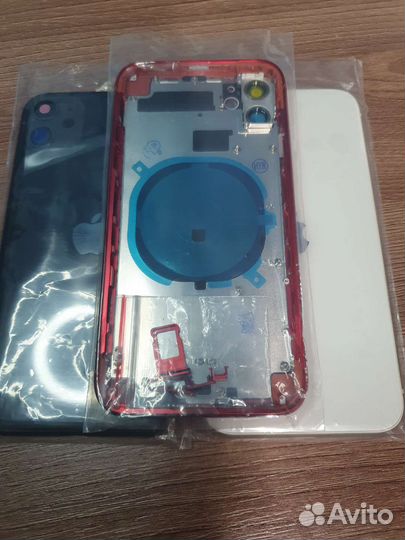 Корпуса iPhone 11